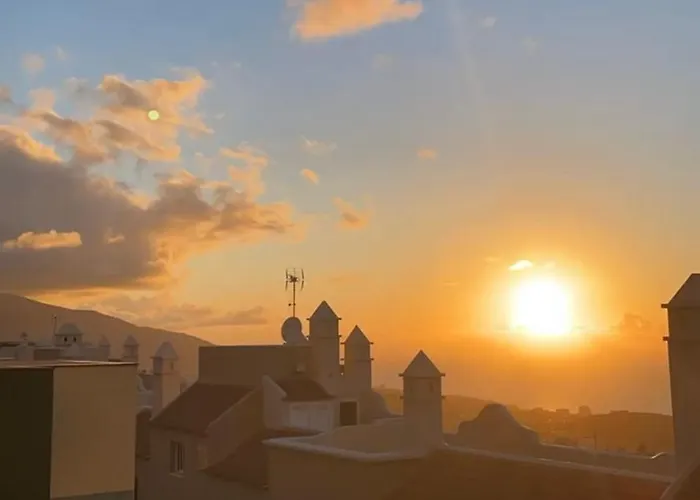 Vistas Pinos Apartment *